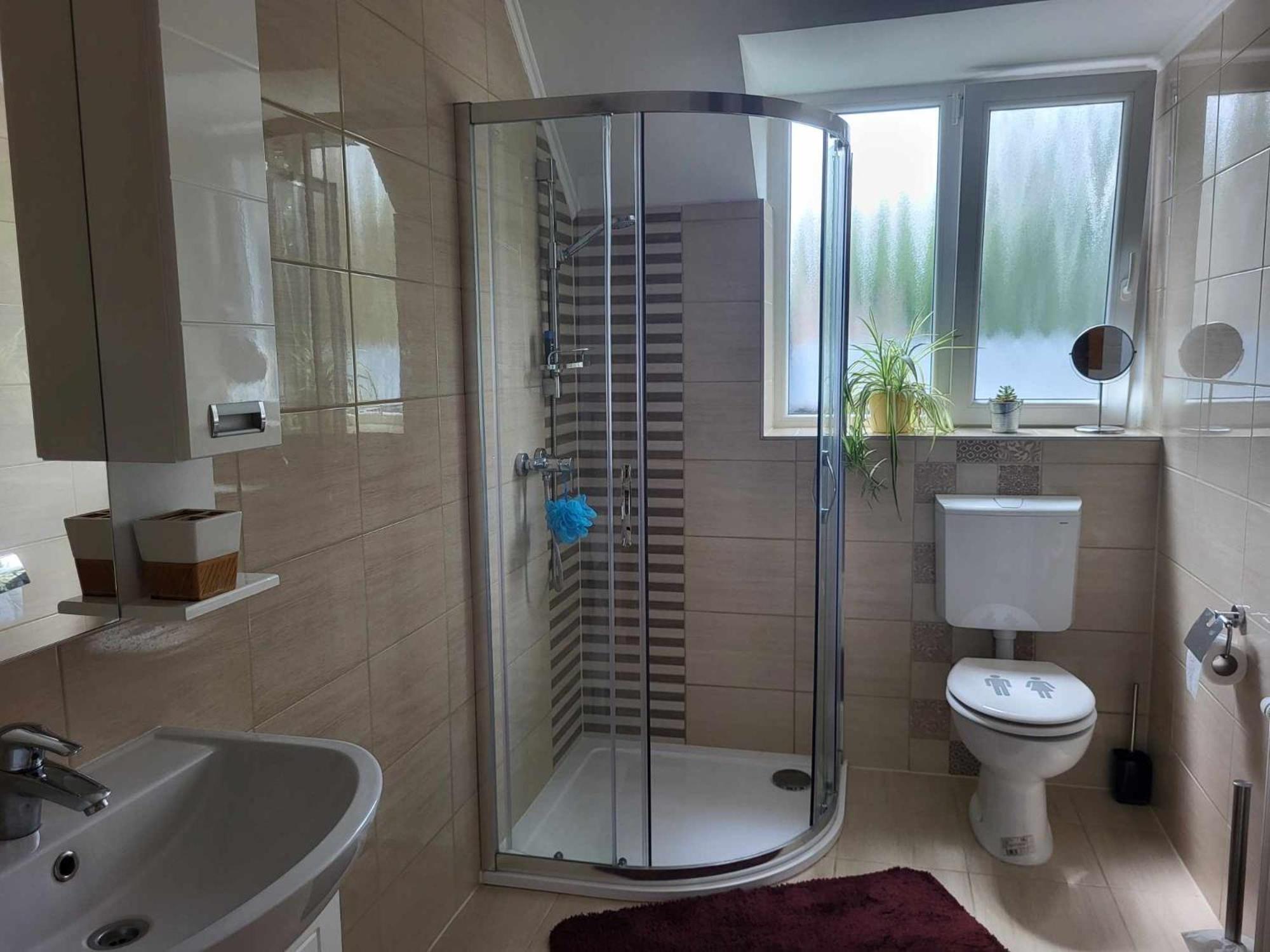 Varlak Apartmans ✷ ✷ ✷ Appartamento *