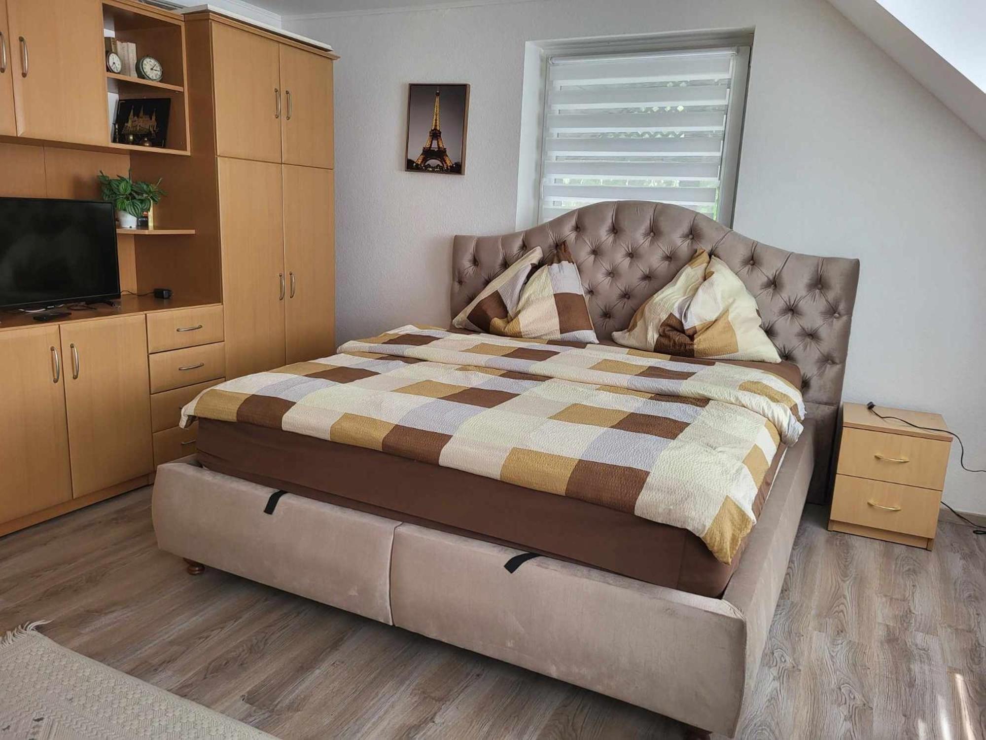 Varlak Apartmans ✷ ✷ ✷ Apartment Siofok