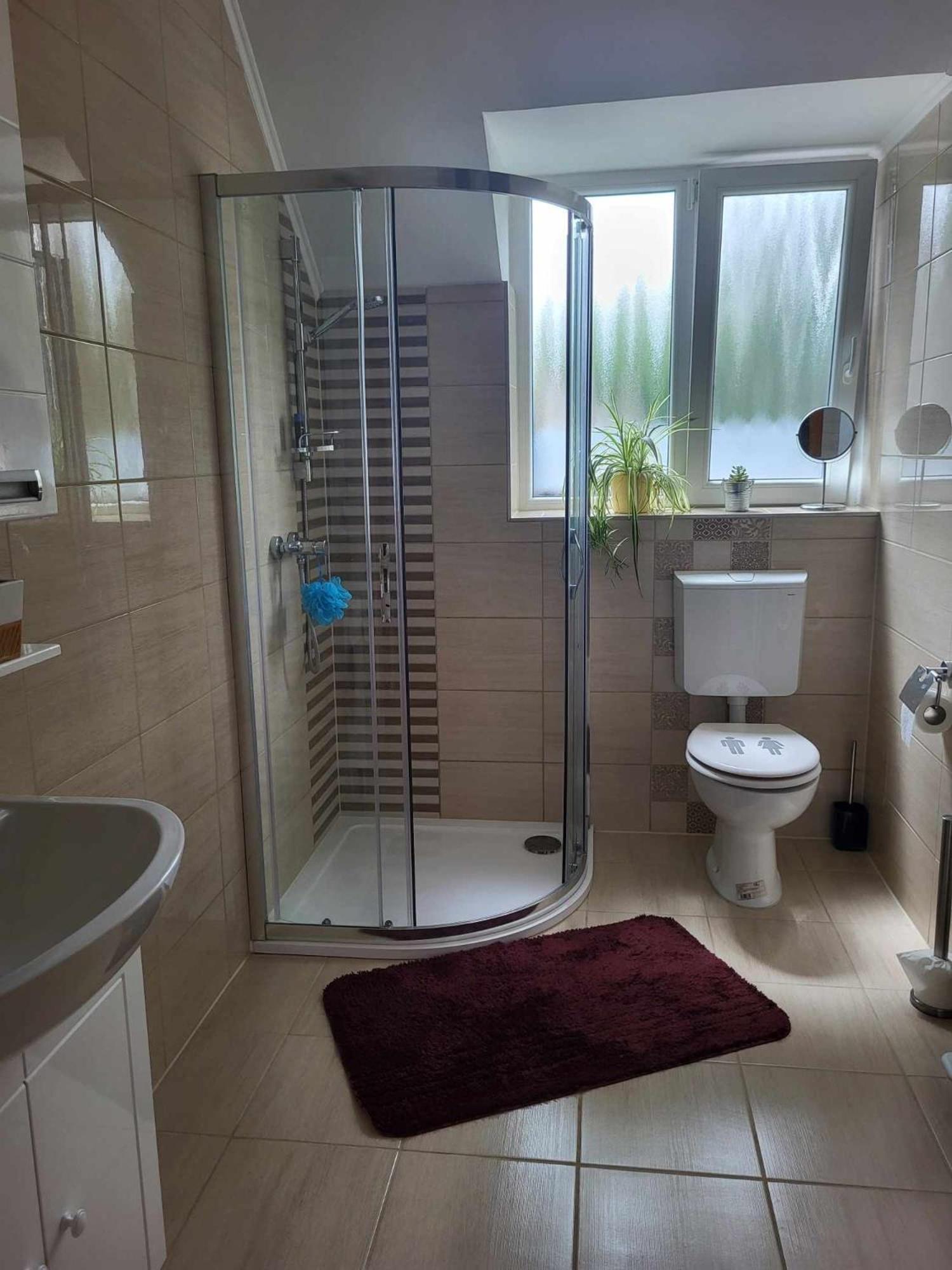 Varlak Apartmans ✷ ✷ ✷ * Siófok