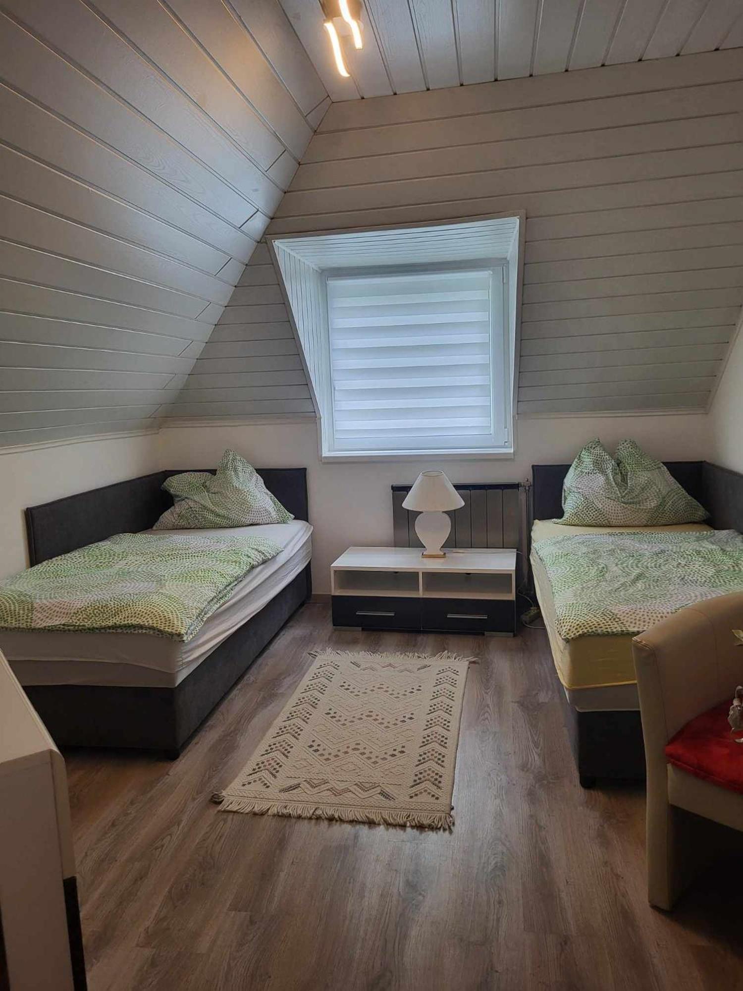 Varlak Apartmans ✷ ✷ ✷ *