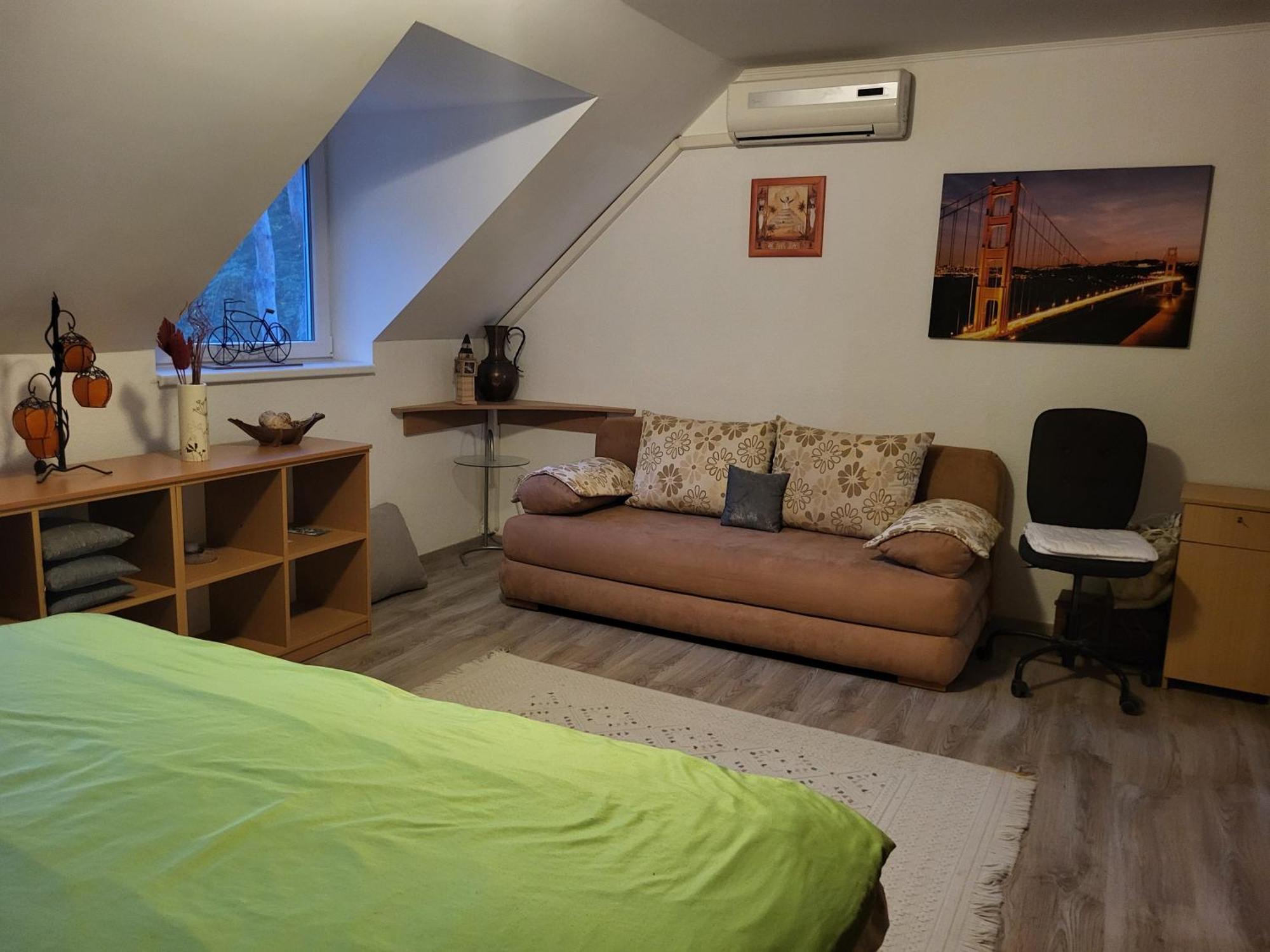Varlak Apartmans ✷ ✷ ✷ Appartamento *